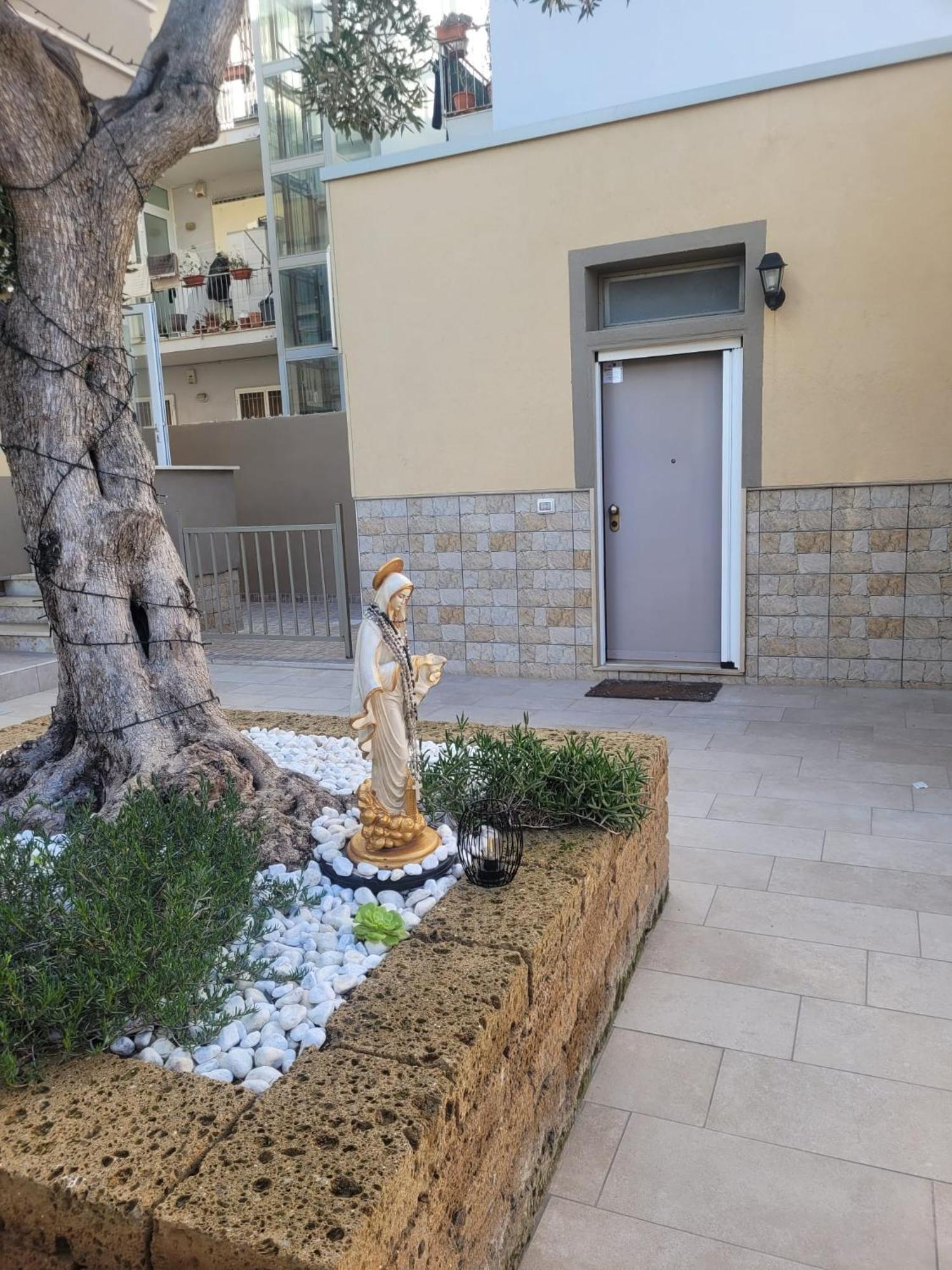 House Del Levante Locazione Turistica Bari Kültér fotó